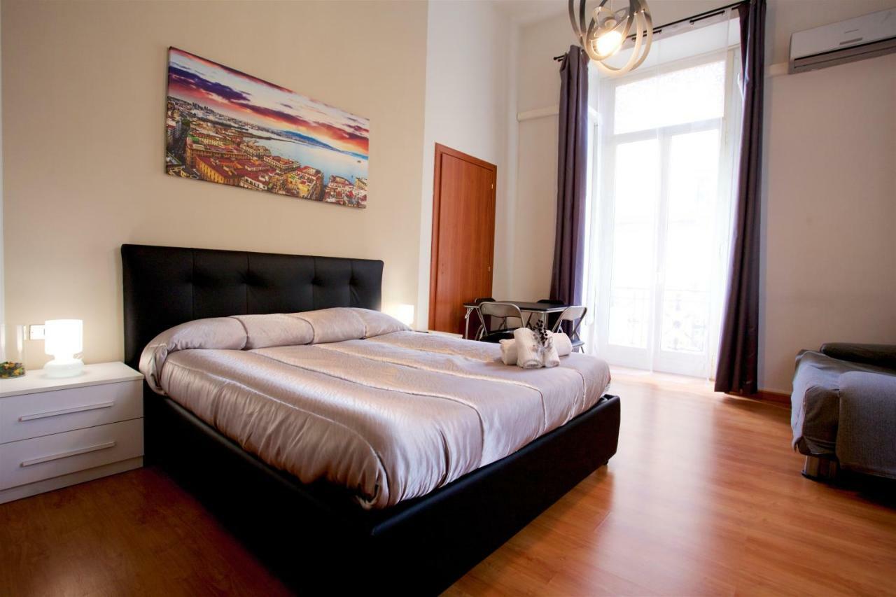 Metronapoli Bed and Breakfast Eksteriør billede